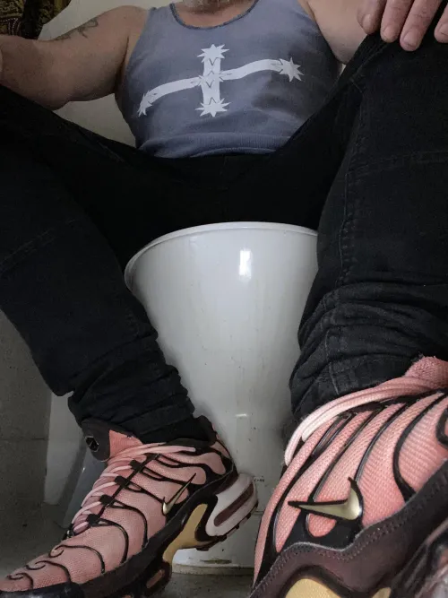 POV Under Boss Bogan's TN's by Boss_Bogan