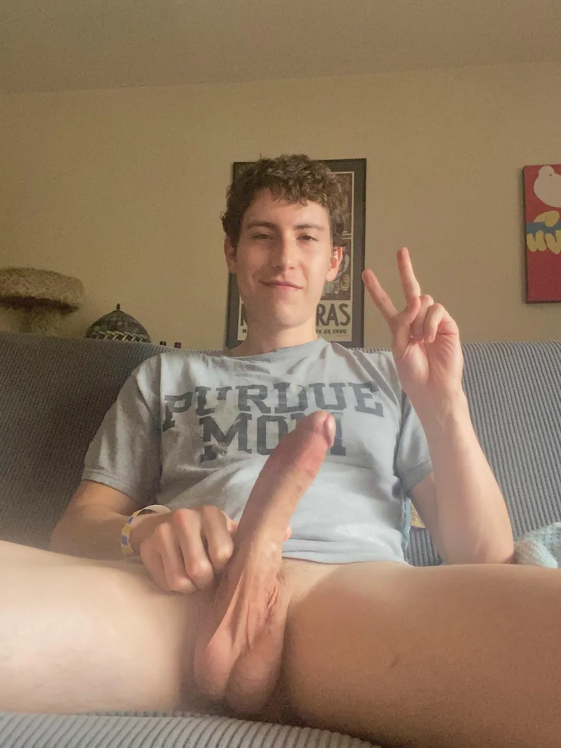 POV: ur bf is a stoner posted by 420blazeit360daze