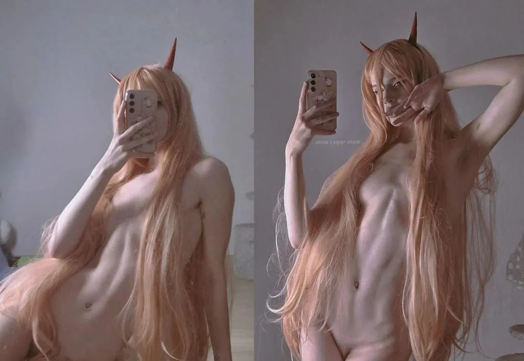 Power by mollb_cosplay posted by e1lie_grau