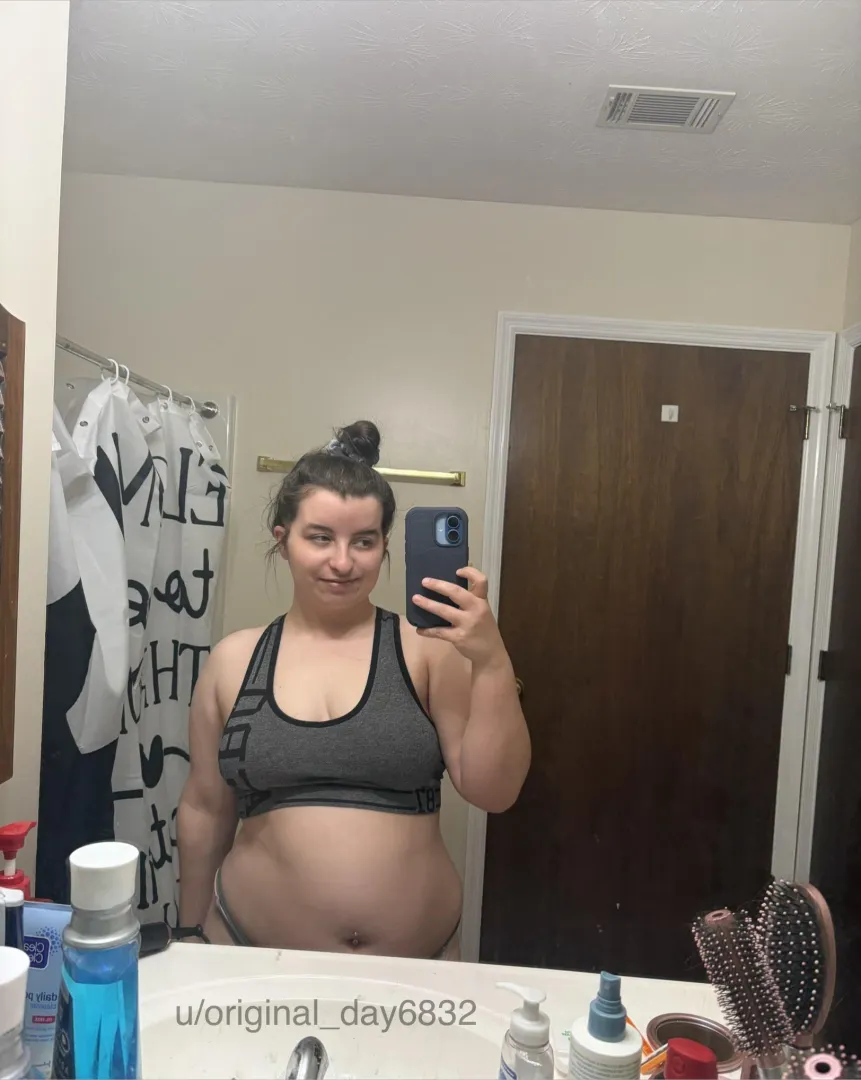 Pre shower hairbun posted by Original_Day6832