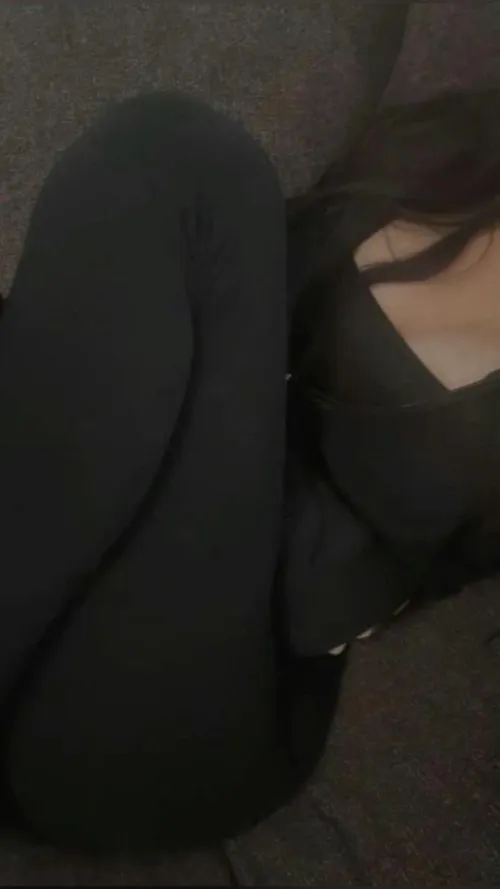 Precis fyllt 18 och är öppen för allt by VeraBliss08