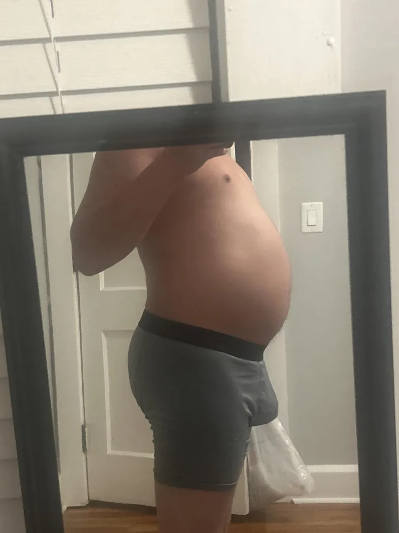 Pregnant belly posted by Maximum-Tangelo-2656