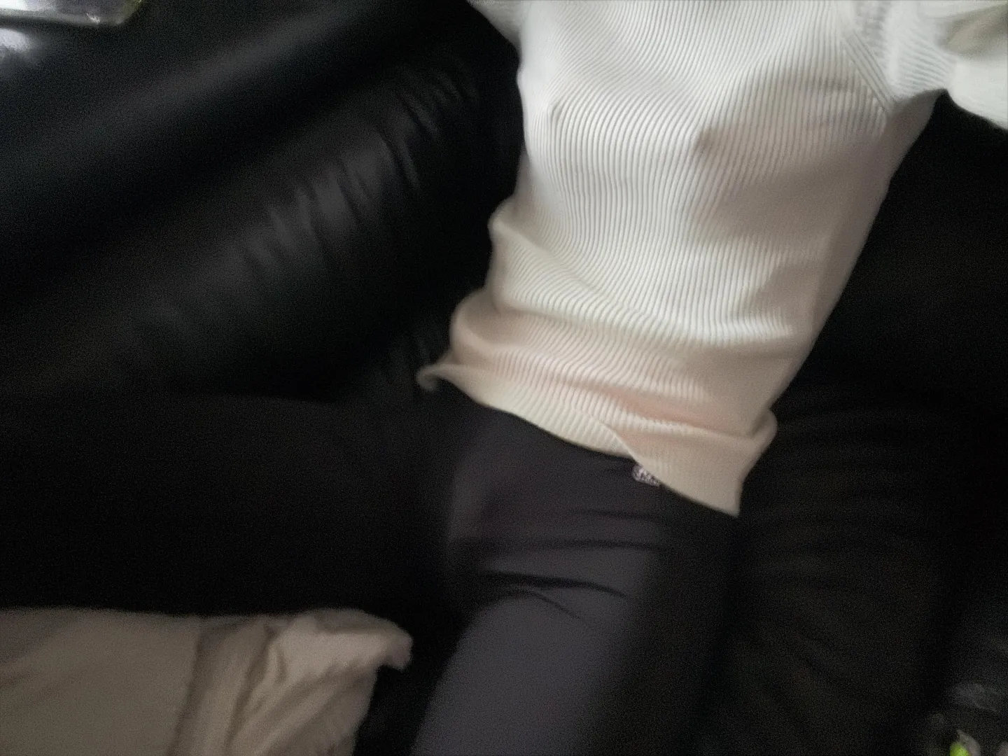 Premiere fois posted by Feeling_Ganache_6566