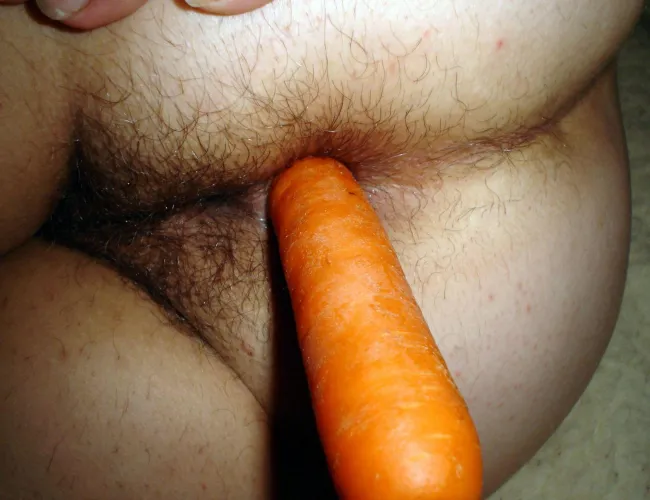 Preparing his salad the old fashion way... by Accomplished-Fun3187