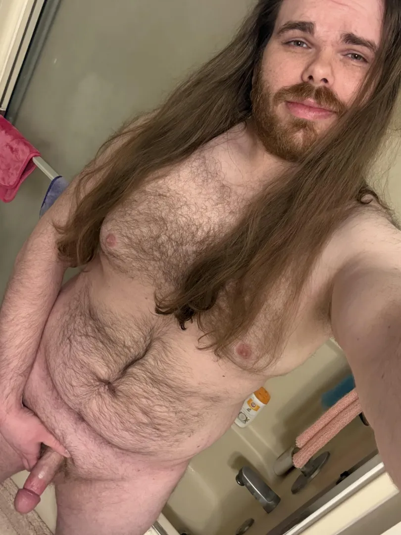 Preshower thirst trap ;) posted by hvymtlpegasus