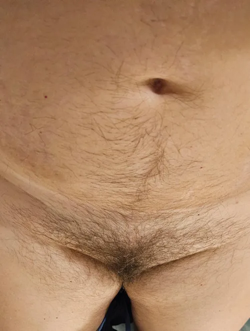 Press up against my body.. by SweetSuprise85