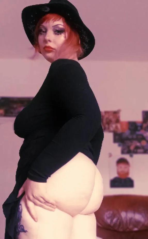 Prettiest alt pawg posted by glittergapes