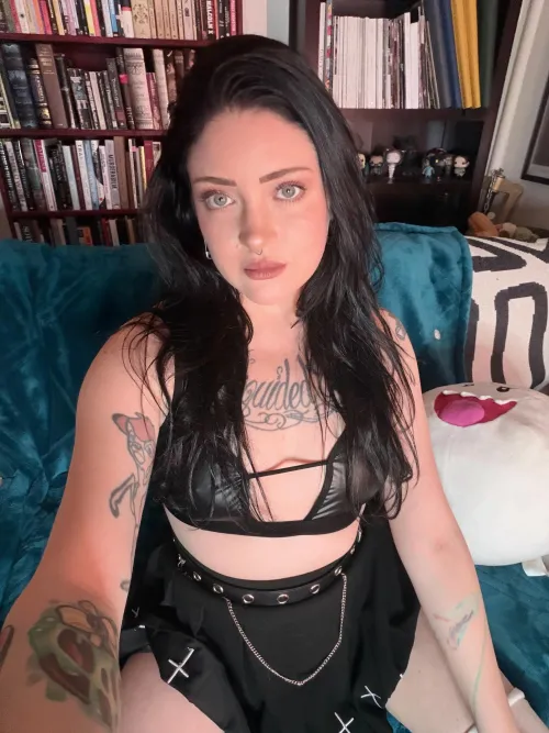 Pretty alt selfie by _MissguidedGhost_