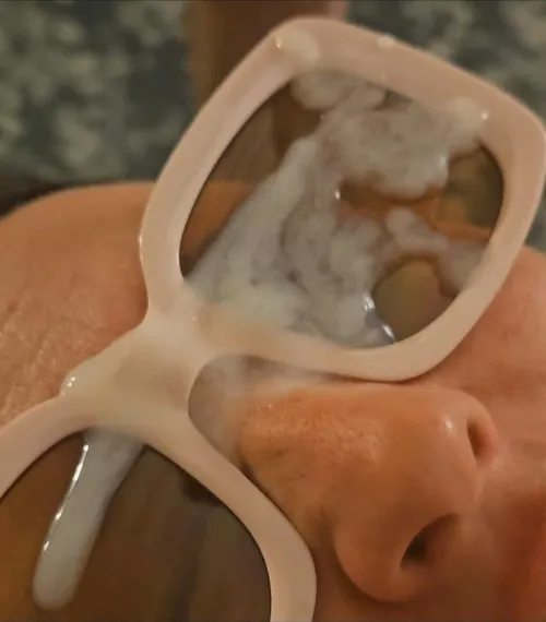 Pretty in Cum! by Lenord-69