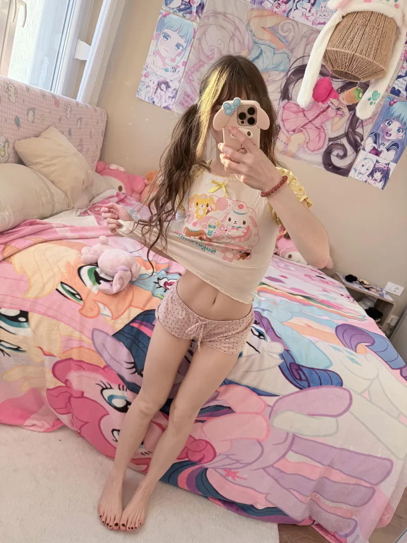 Pretty please daddy taste this kitten posted by BlushUnderTow