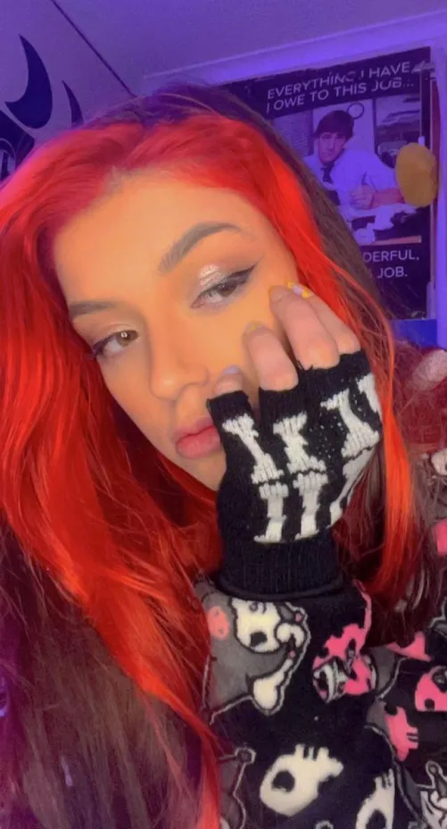 pretty with a side of trouble by Dazzle-Muffie