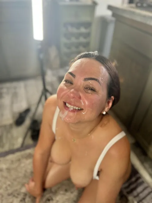 Pretty with cum! by ScarletNightALLnight