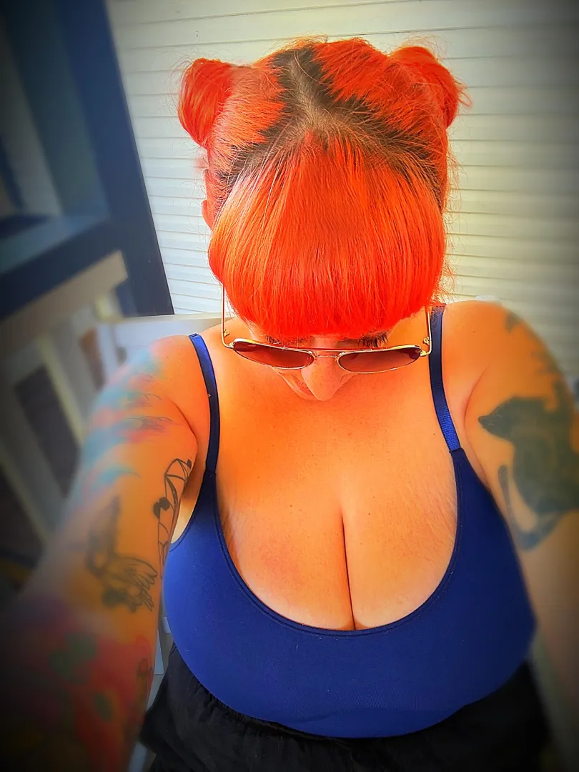 Princess Leia… how’d she get that volume! posted by JayJaysThr0waway