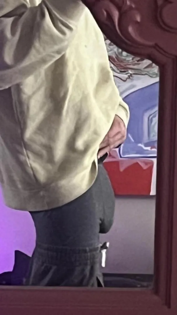 Prominent side profile posted by ferranoa