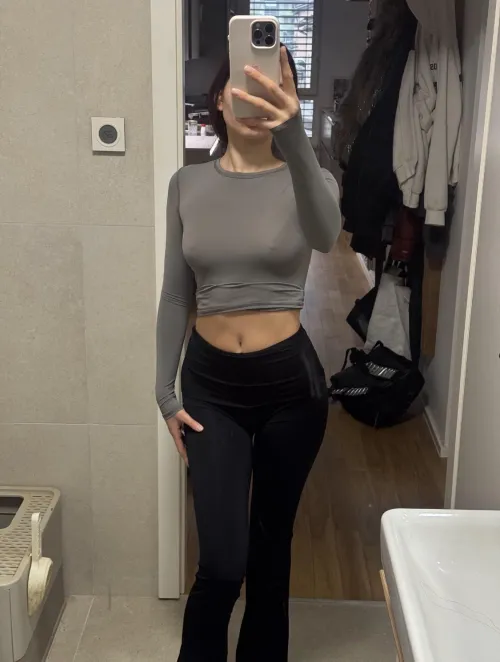 Proof I can behave sometimes by dawnpebbless