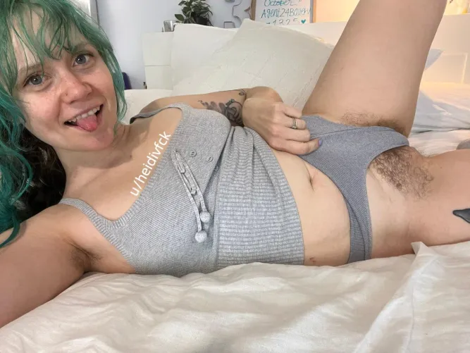 prove you can eat my bush for an hour. no breaks by heidivfck