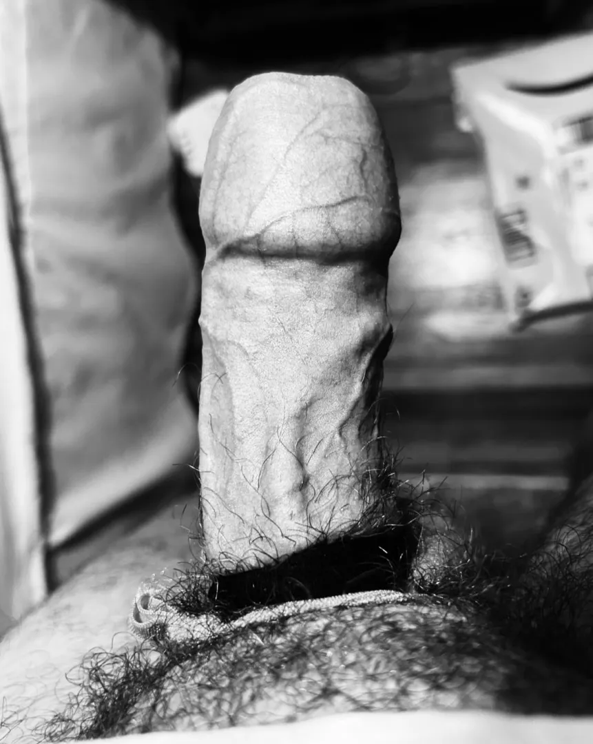 Pure & Simple B/W Art Boner posted by R3sponsible_Rub