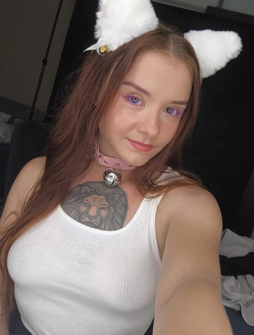 Purr slut ready, folds part, drown in hot kitty cream [OC] posted by InkRuby