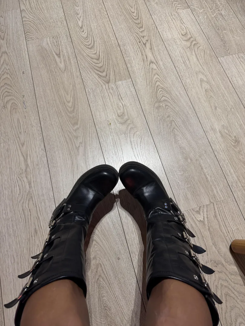 put your cock here posted by babygalsivip