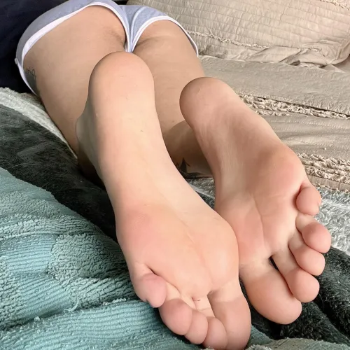 Put your face right here by Vera_bee666