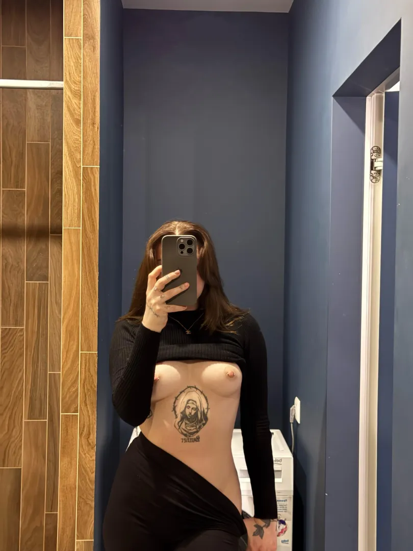 Put your tongue between them posted by Cocigirlll