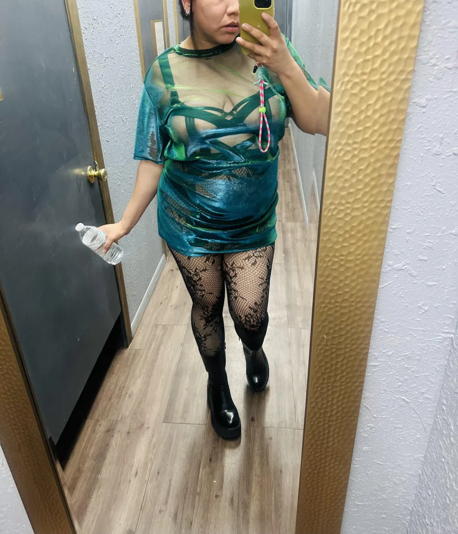 -QE☘️ say hi posted by Lazy_Wedding_4206