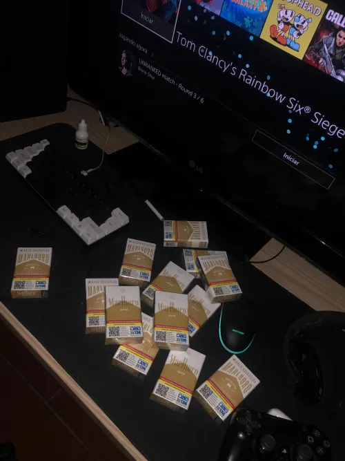 qual o maior vício de vocês? by sskkss21