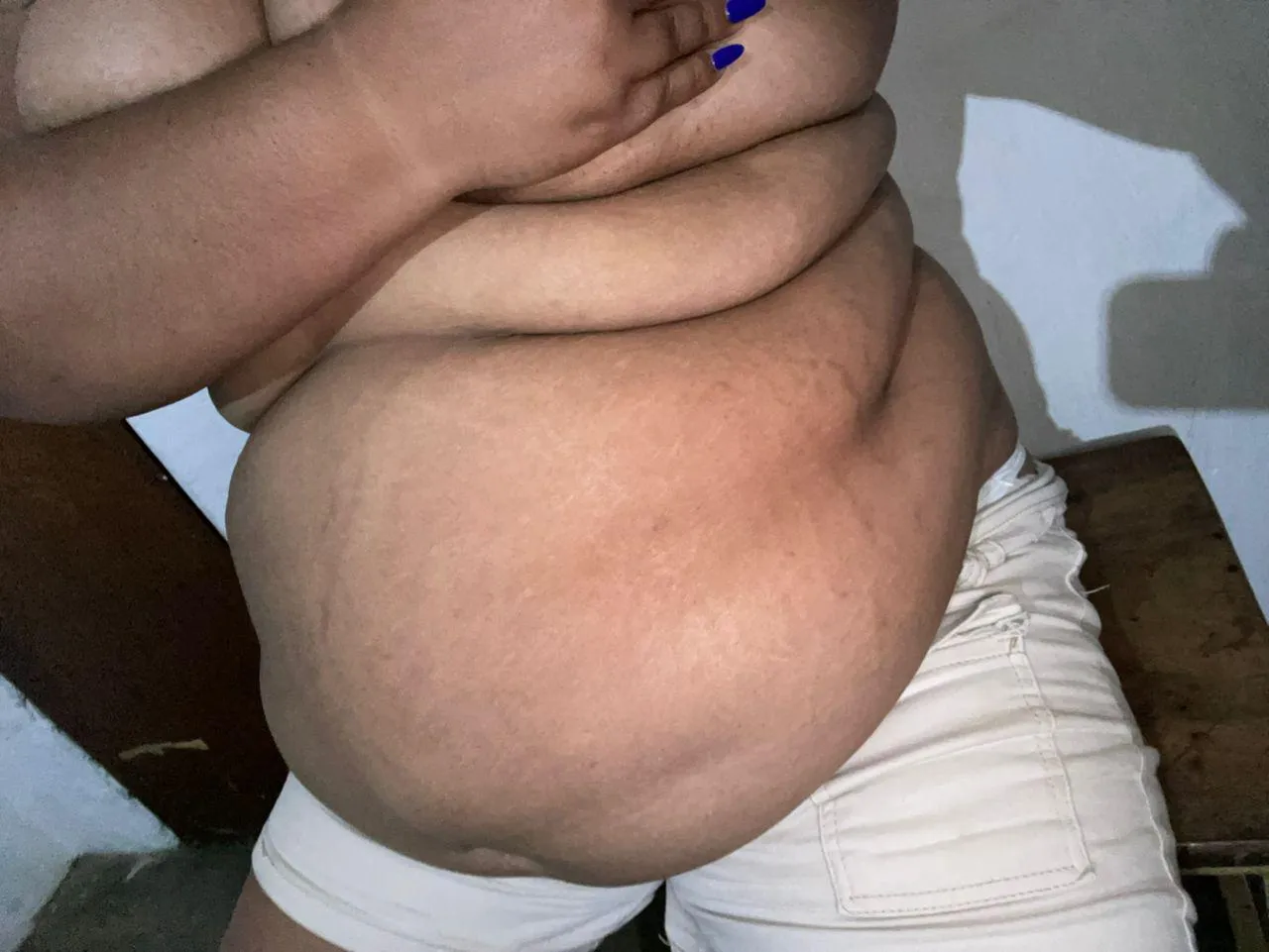Que talla de copa creen que soy ?  Telegram Elibelly15 posted by ShoeMental4180