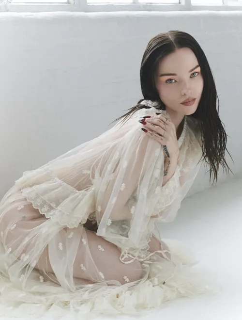 Queen Dove by Leather-Werewolf9067