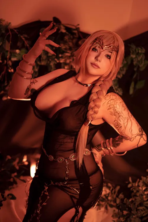 Queen Marika is so hot (Kuroitsne) by Kurokitsunexcos