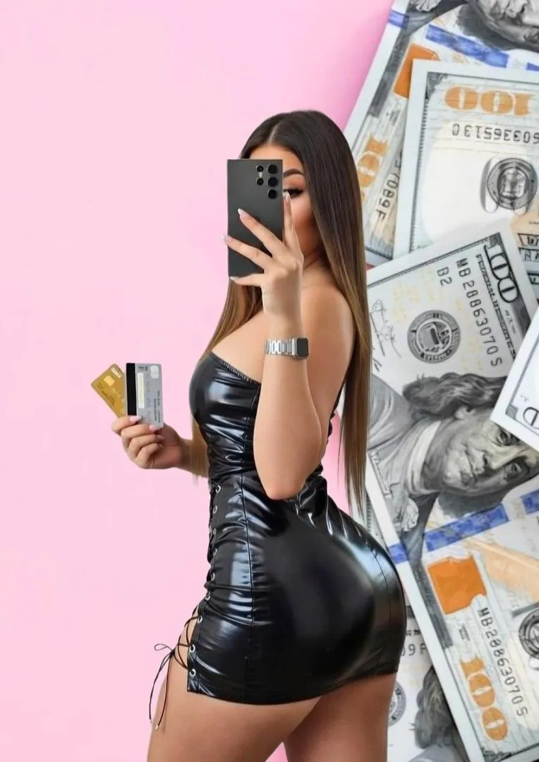 Queen of taking all your money. Pump, pump, pump! posted by ArabellaStonne