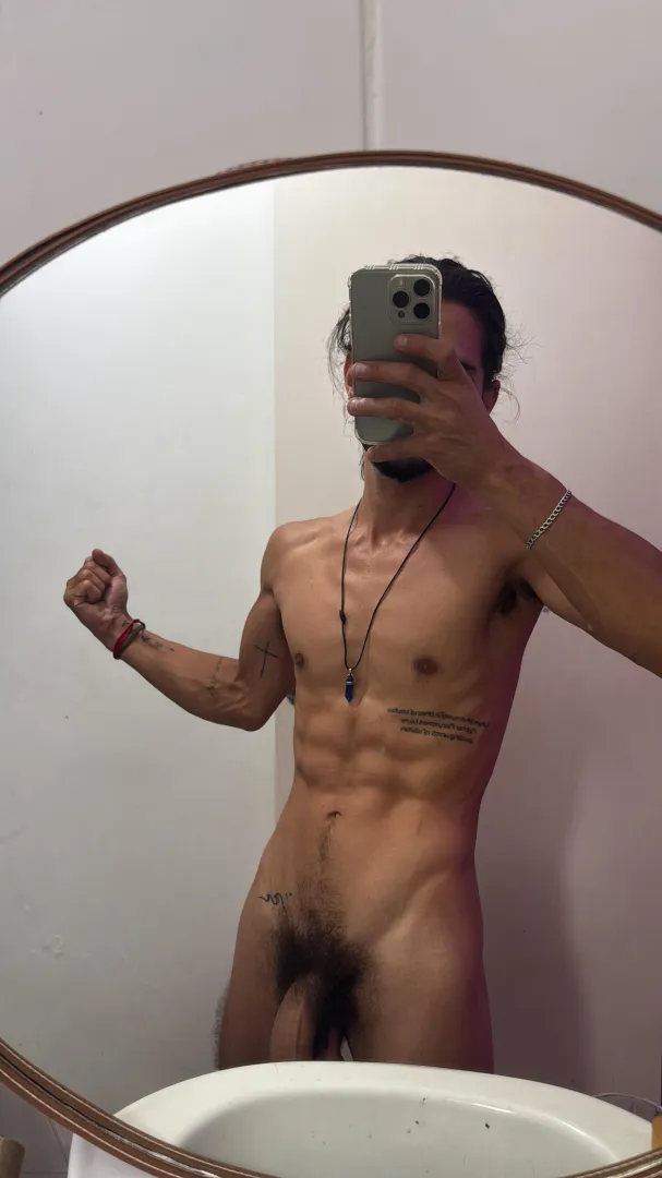 quem quer cheirar? posted by Negative_Worry_8308