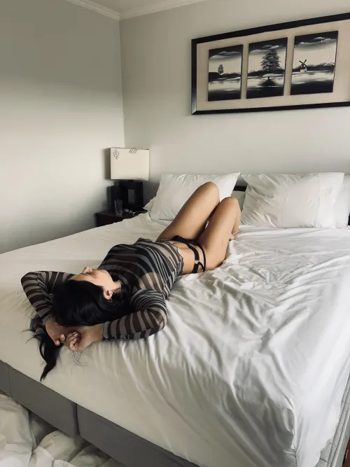 Questo letto mi sembra troppo grande solo per me. by Severe_Motor_1319