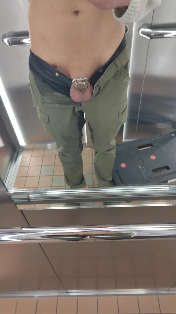 Quick elevator flash posted by Gladiator__94