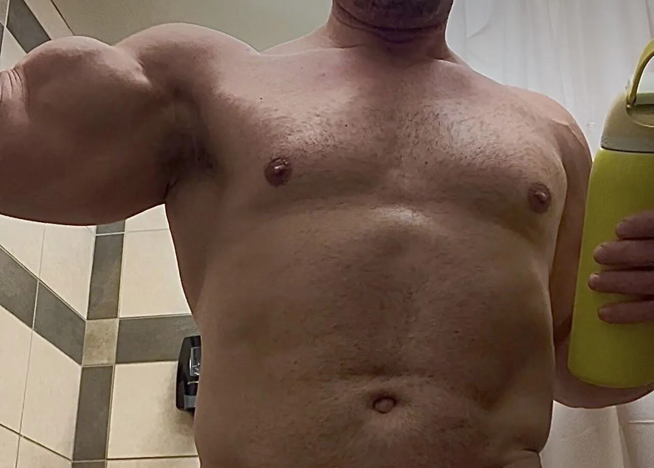 Quick flex of the 23s posted by MrBigDaddyBuff