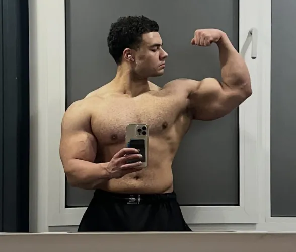 Quick physique update by buffogremode