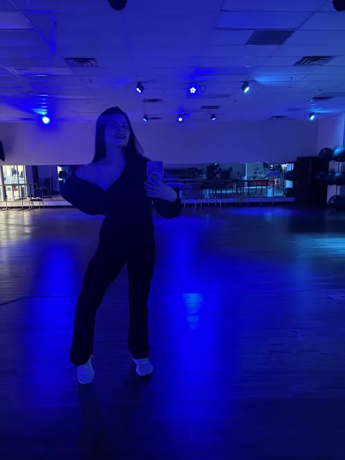 Quieres entrenar conmigo? by goddesslibni