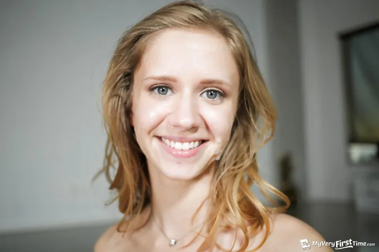 Rachel James by Sad_trashie