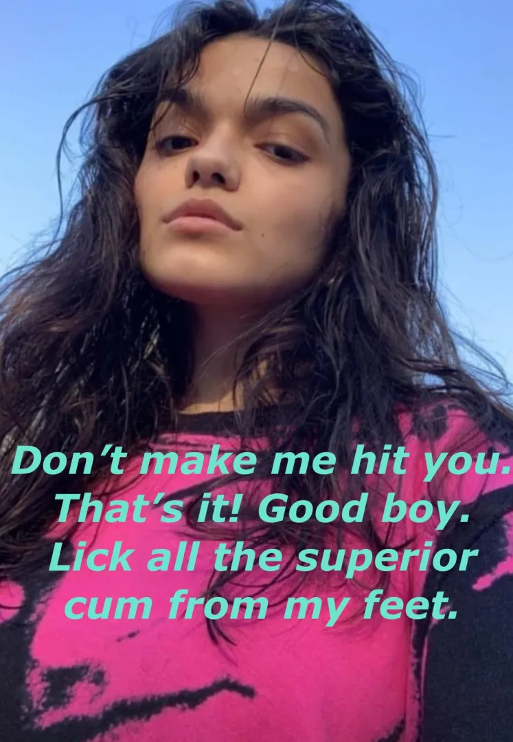 Rachel Zegler will hit you if won’t obey posted by PaleMap5714