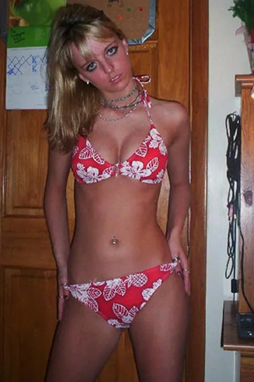 Rate her posted by Wrekked75