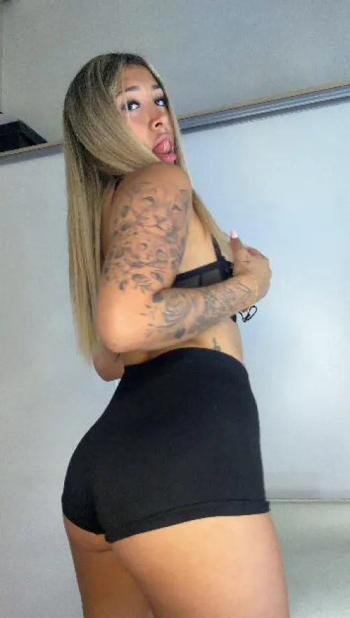 Rate my booty please by ZappyTibz