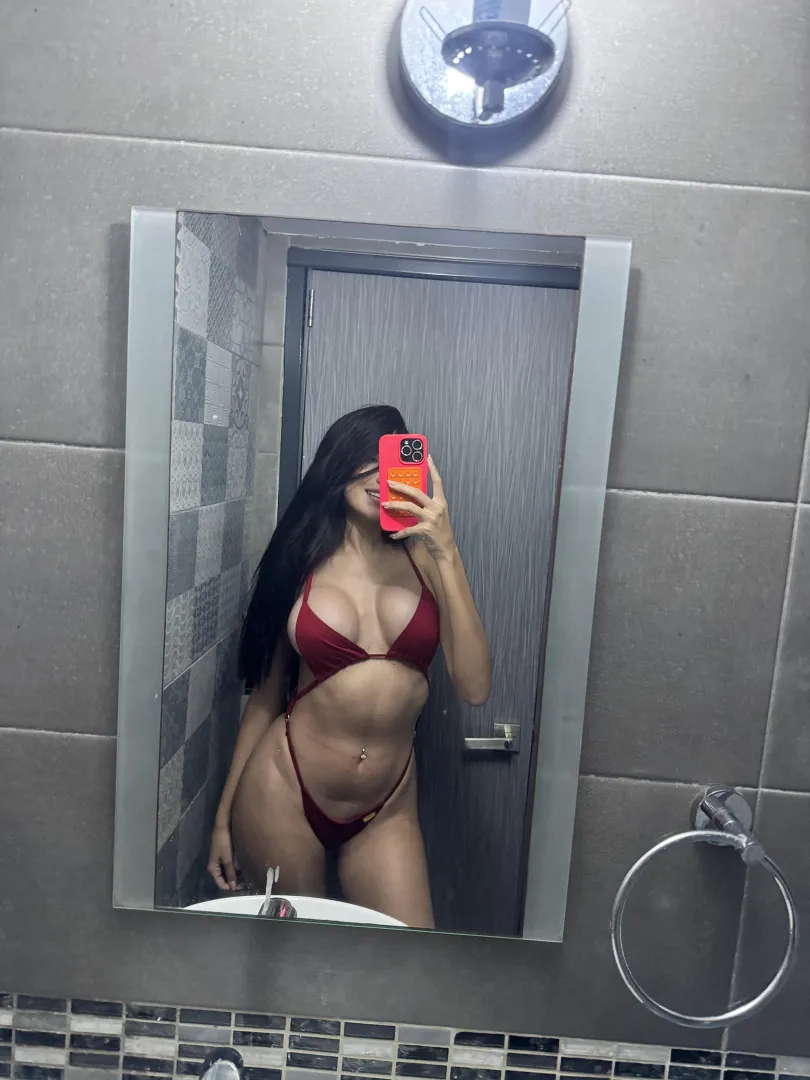 Rate my favorite swimsuit posted by LuNoXeR