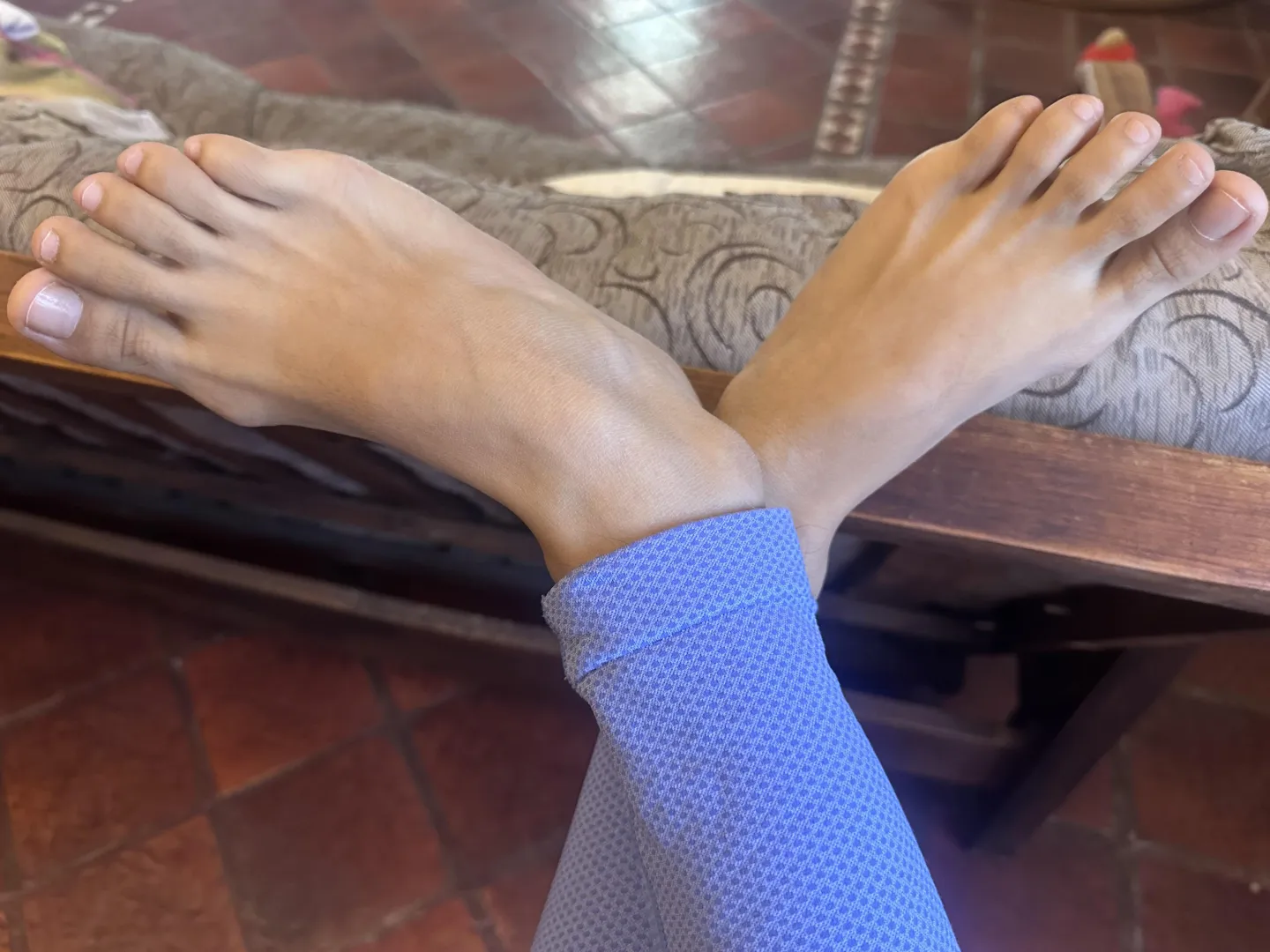 ✨rate my toes posted by Sophie_100usd