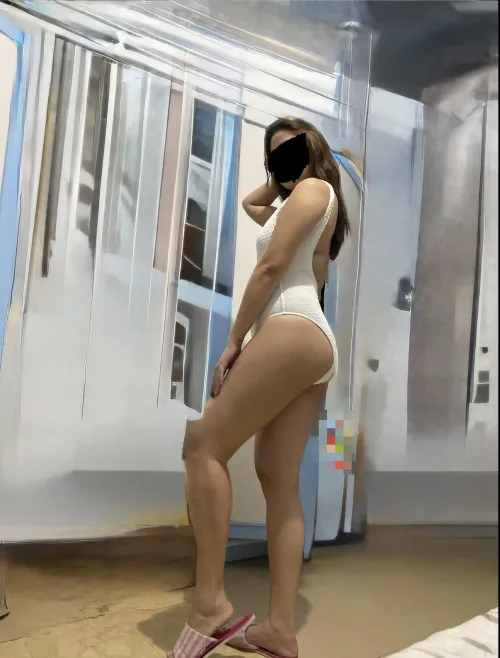 Rate my wife. I’ll let her read your comments. by No_Id-0325