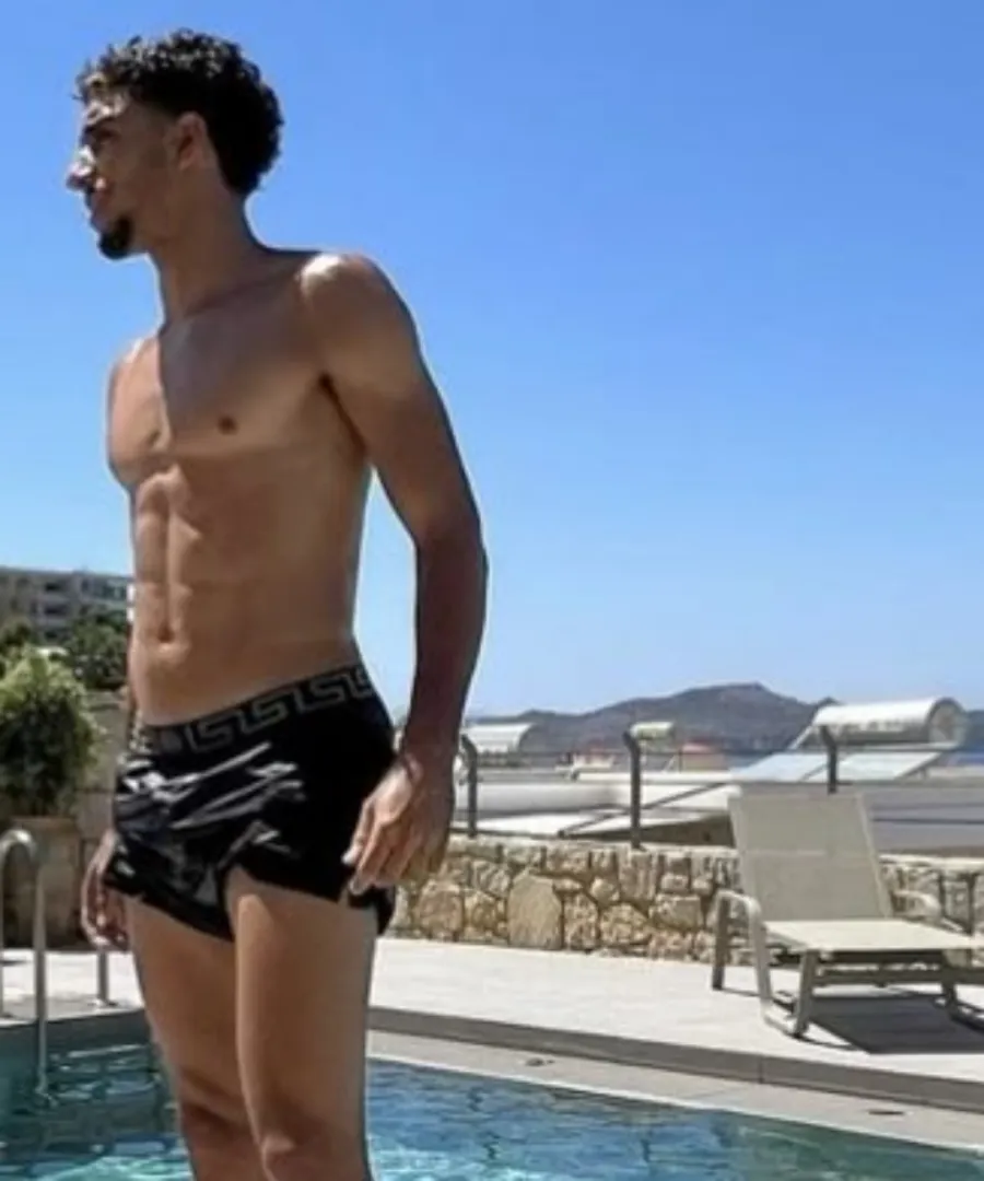 Rate the sexiest Nipples posted by Semen_4_Lesb