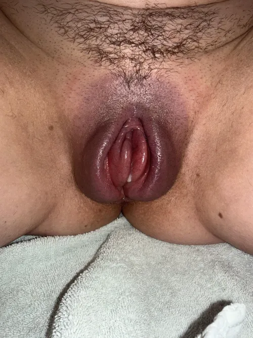 Raw pic o[f] a raw cunt by WerewolfOk797