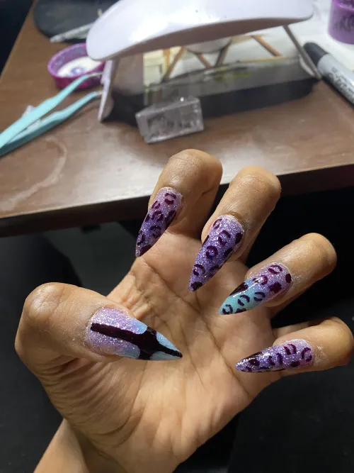 Rawr  by Lilith_Feet53