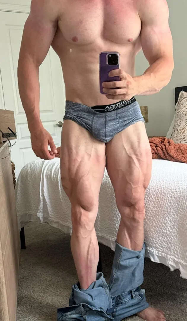Ready for leg day today posted by brutalbrawn1