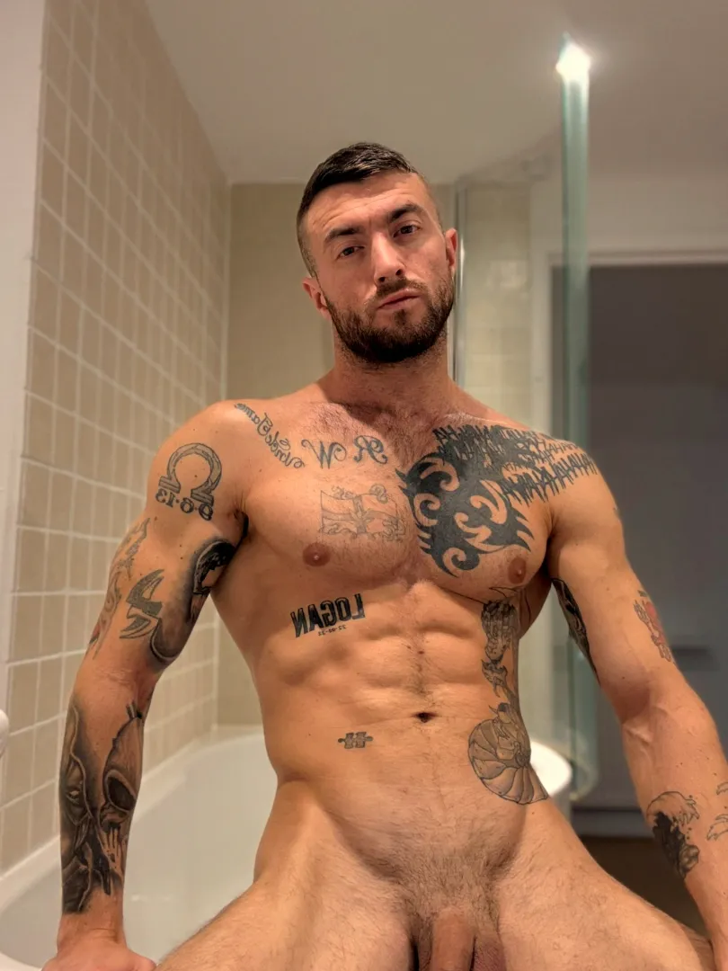 ready to rinse off my sweat posted by Constant-Put6385