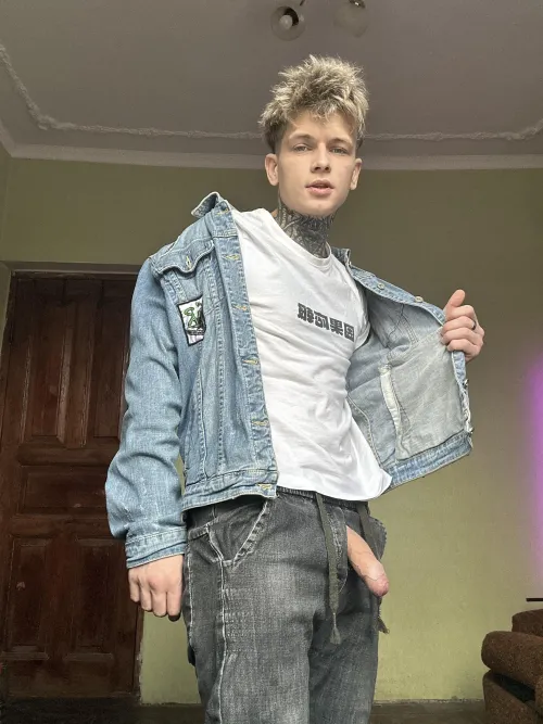 Ready to sit on top and move as slowly as you like by softfawnn